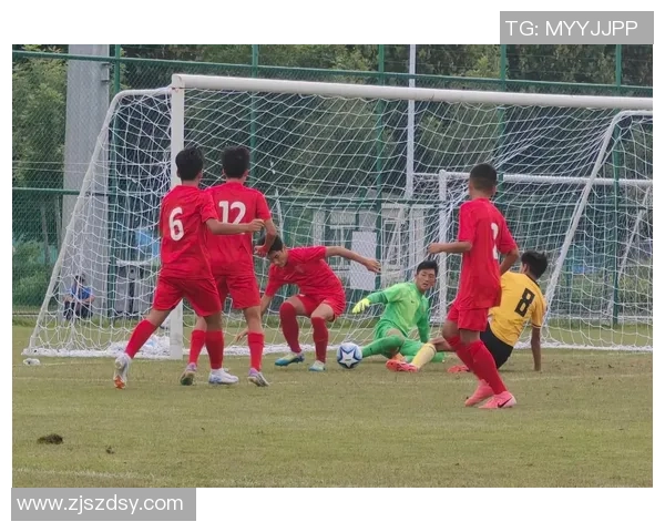 恒大U15冠军杯精彩对决恒大少年队挑战蔚山现代展现青春风采
